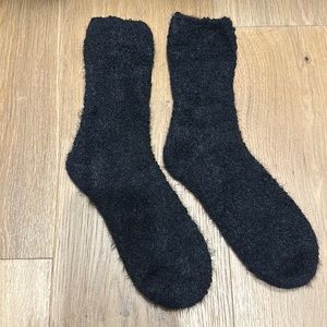 target black fuzzy socks,, very very comfy